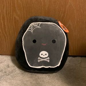 Black Skull Plush Pillow - Cute Halloween Grave Design